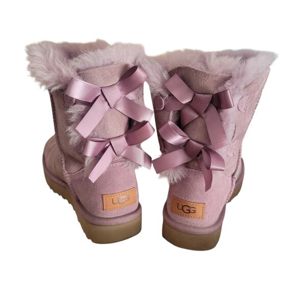UGG Women’s Size 5 Mini Bailey Bow II Elderberry Comfort Boots Sheep Skin - Picture 4 of 14
